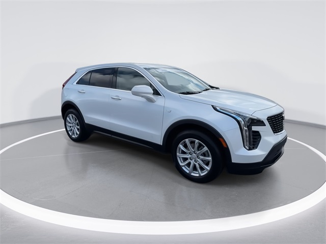Vehicle image 12 of 70