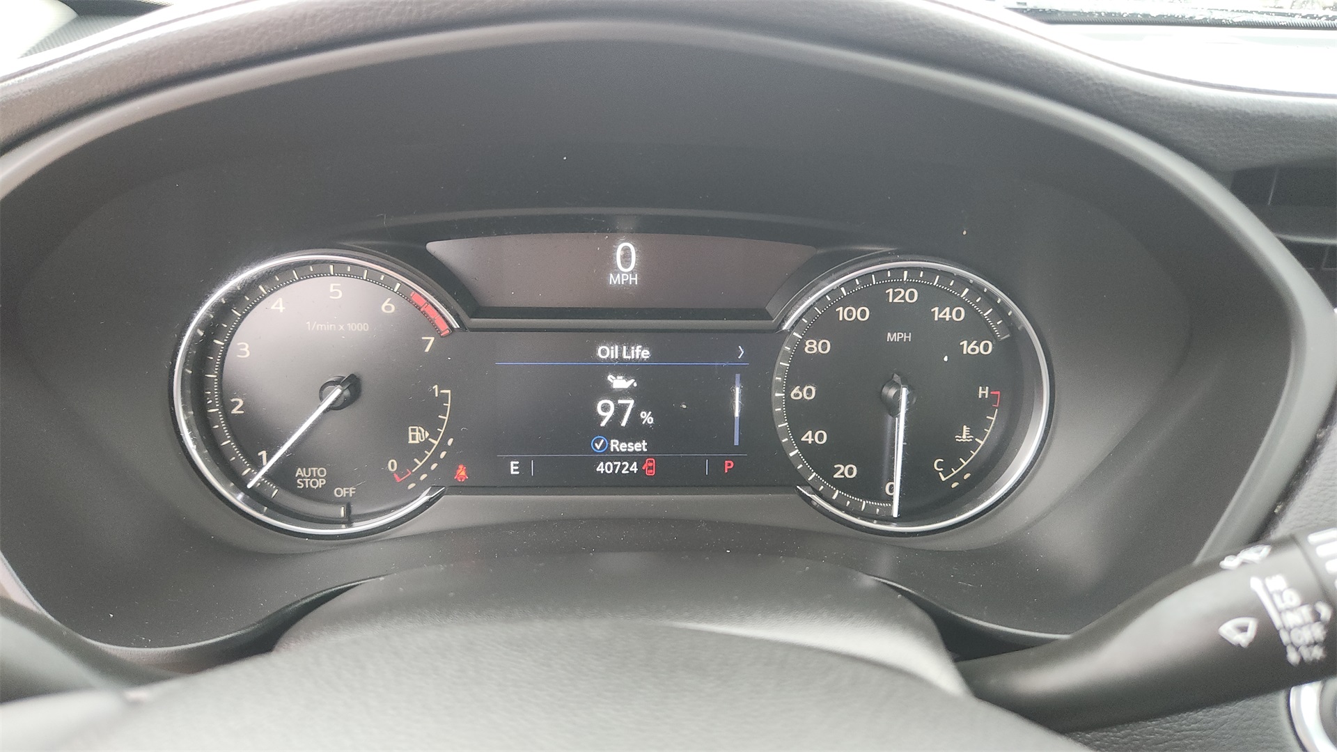 Vehicle image 18 of 35