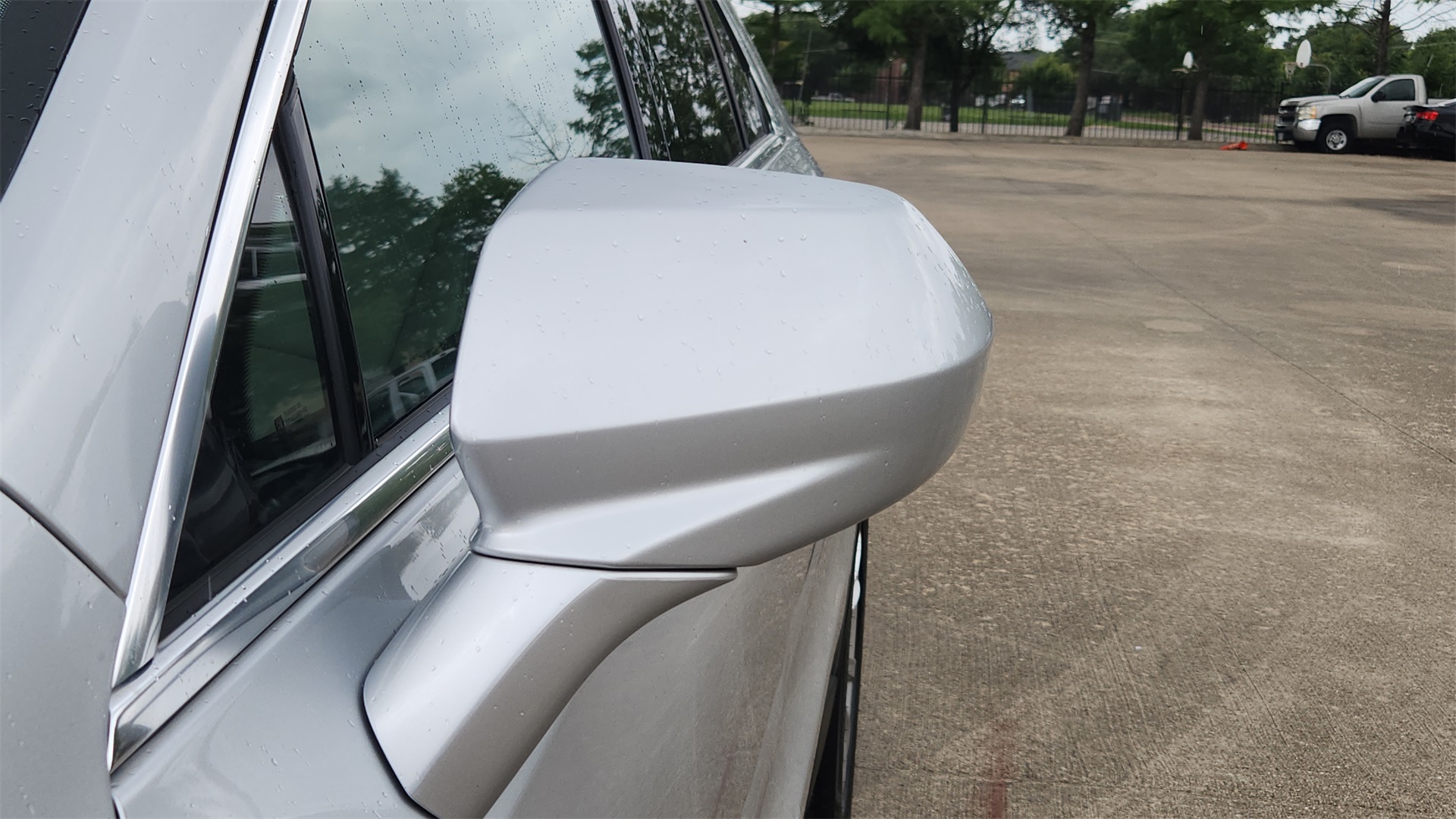 Vehicle image 15 of 35