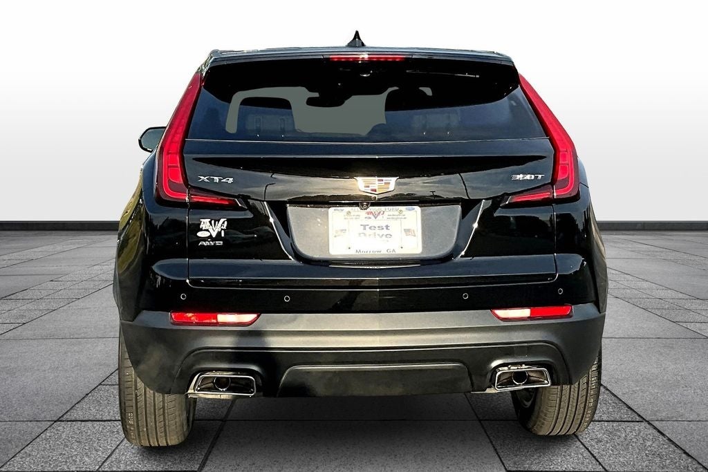 Vehicle image 7 of 47