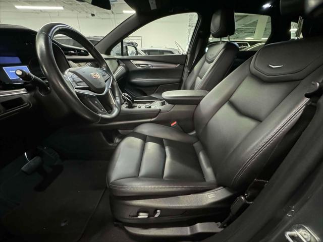Vehicle image 9 of 29