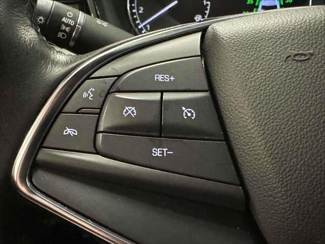 Vehicle image 25 of 29