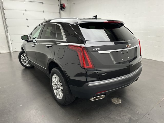 Vehicle image 7 of 42