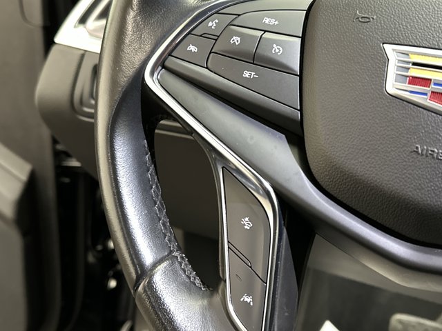 Vehicle image 28 of 42