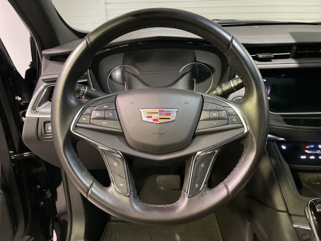 Vehicle image 19 of 37