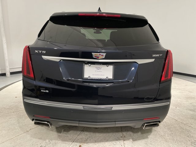 Vehicle image 8 of 37