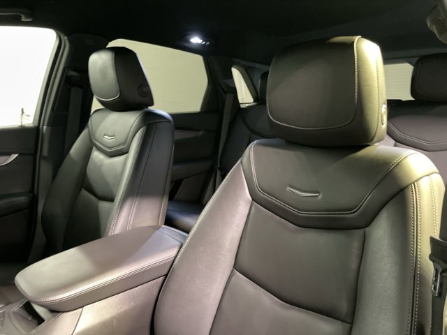 Vehicle image 15 of 37