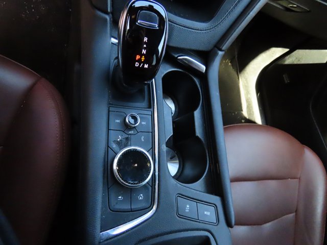 Vehicle image 36 of 49
