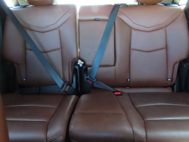 Vehicle image 14 of 49