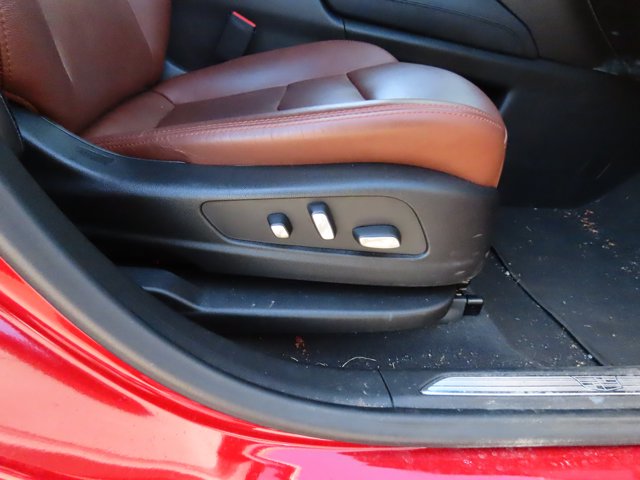 Vehicle image 13 of 49