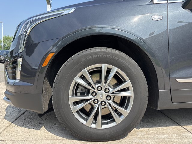 Vehicle image 18 of 34