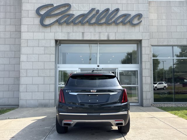 Vehicle image 11 of 34