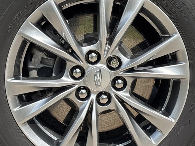 Vehicle image 19 of 34