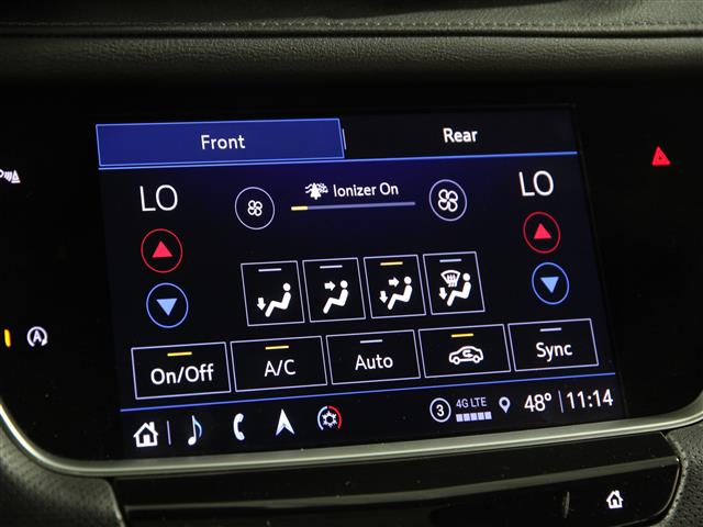 Vehicle image 14 of 24