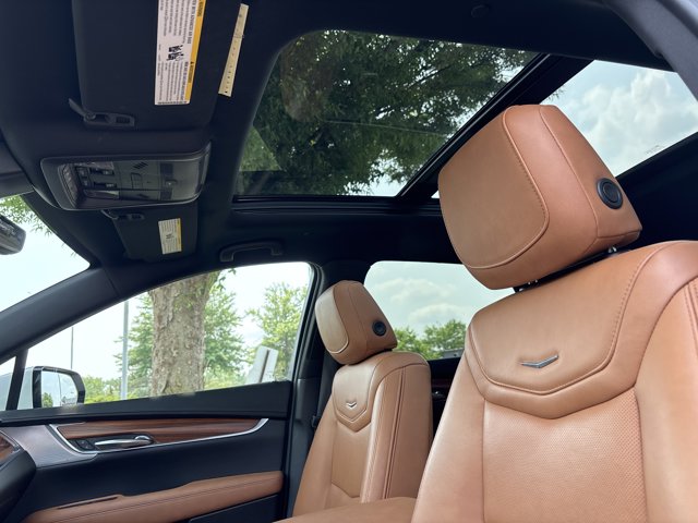 Vehicle image 26 of 36
