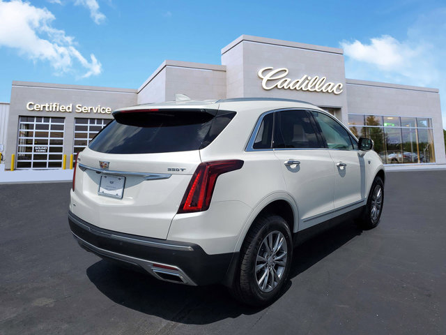 Vehicle image 4 of 28