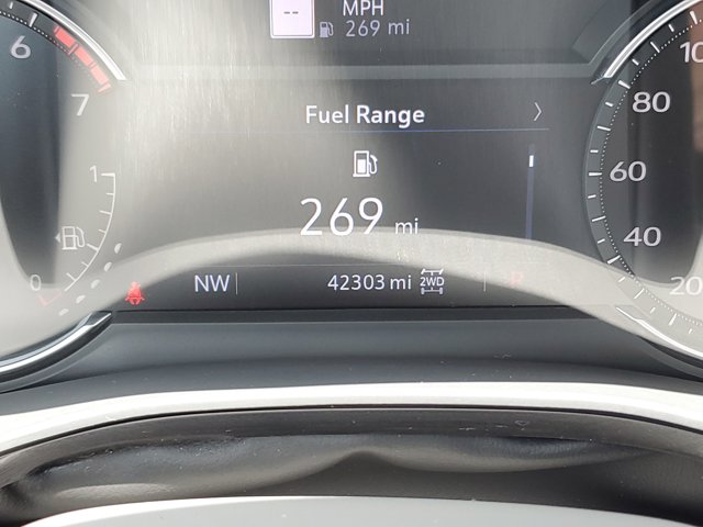 Vehicle image 16 of 28