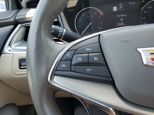 Vehicle image 14 of 28