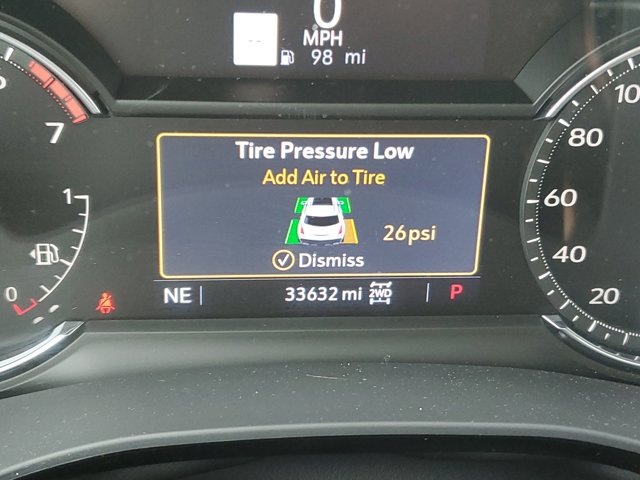 Vehicle image 24 of 30