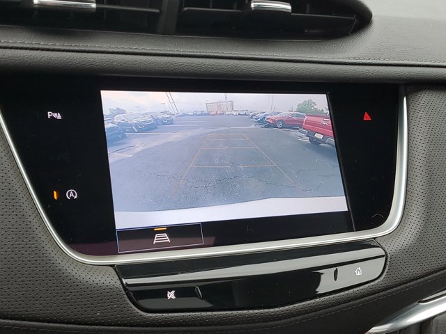 Vehicle image 26 of 30