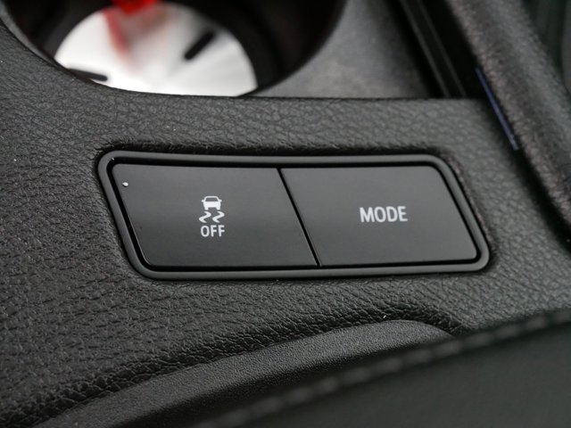 Vehicle image 31 of 36