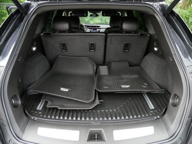 Vehicle image 10 of 36