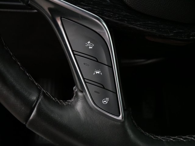 Vehicle image 30 of 36