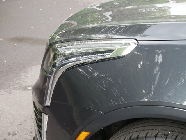 Vehicle image 18 of 36