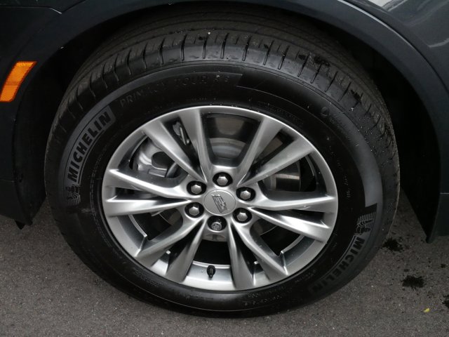 Vehicle image 9 of 36