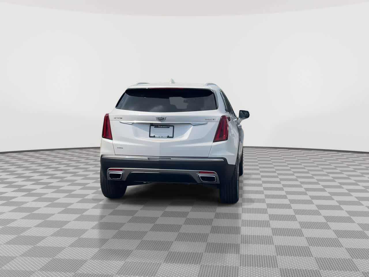 Vehicle image 7 of 42