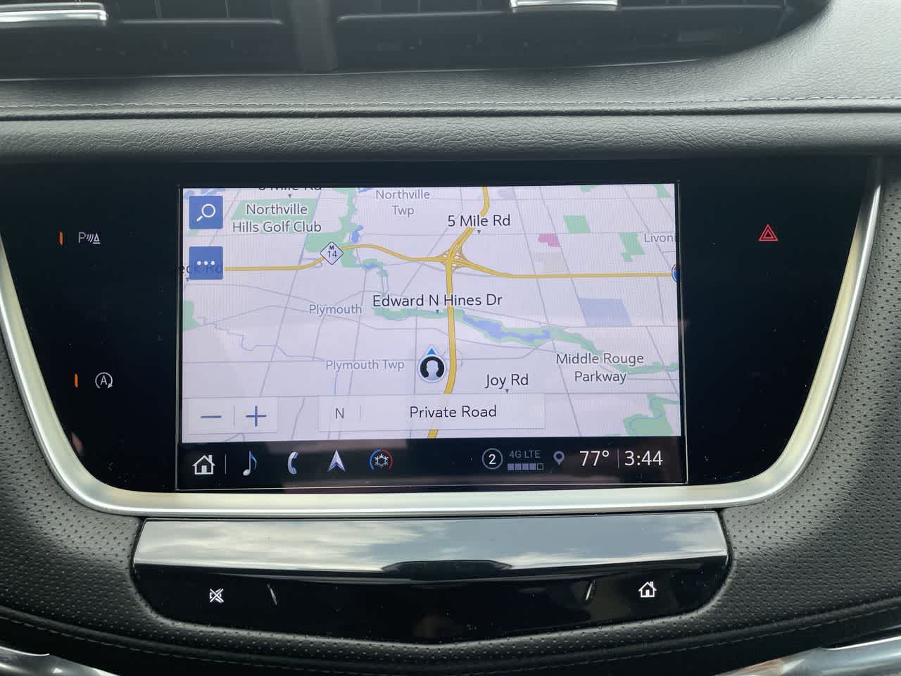 Vehicle image 22 of 42