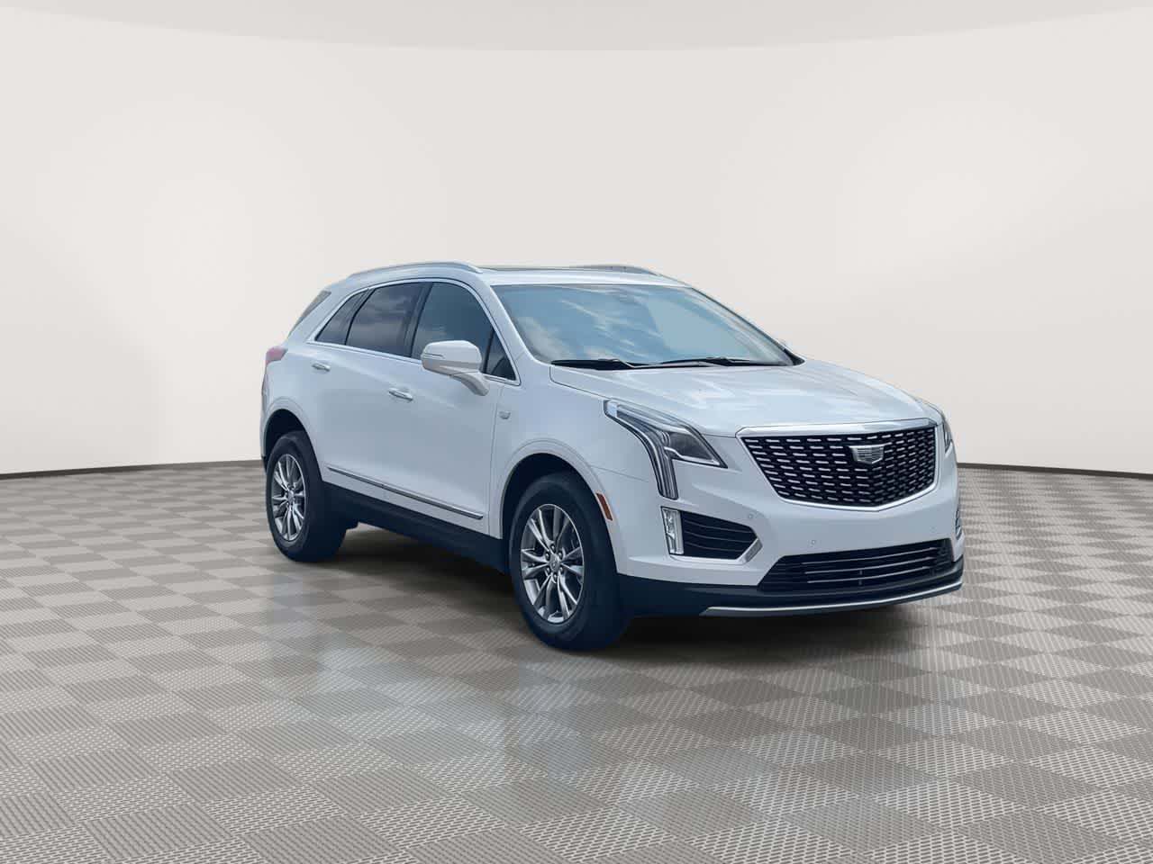 Vehicle image 4 of 42