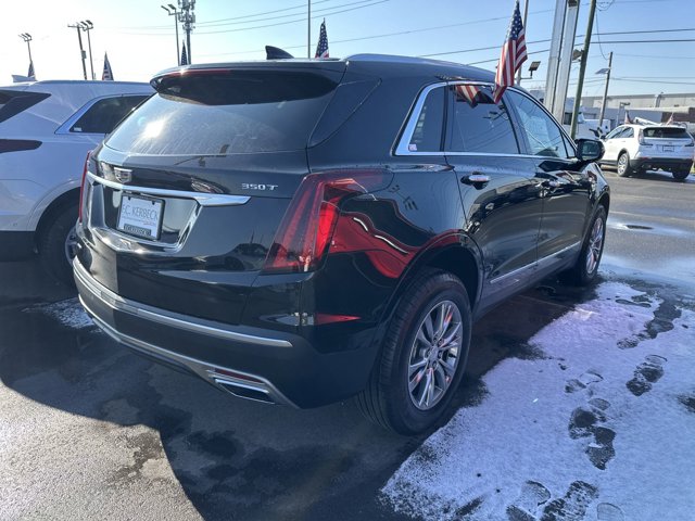 Vehicle image 5 of 32
