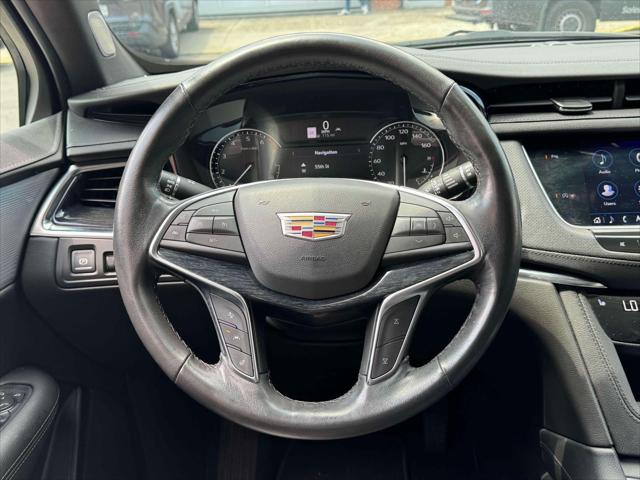 Vehicle image 9 of 27