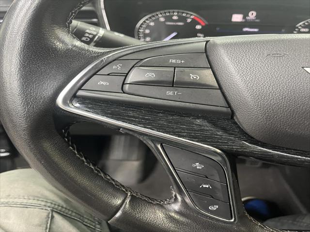 Vehicle image 25 of 27