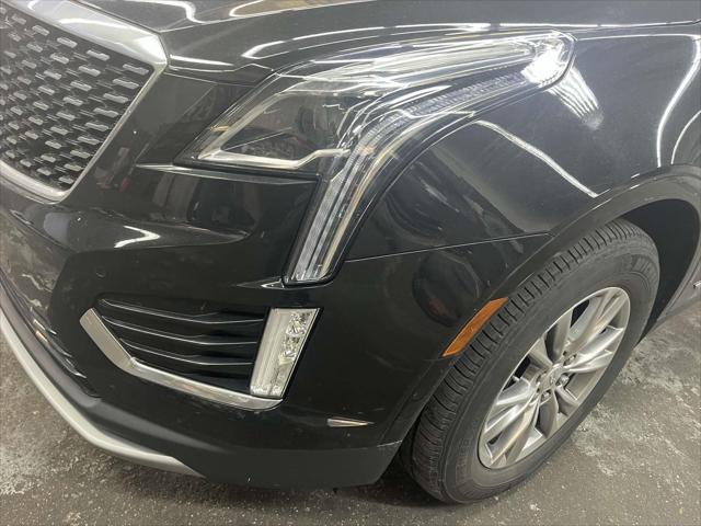 Vehicle image 2 of 27
