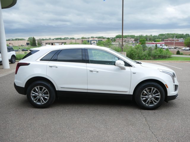 Vehicle image 3 of 33