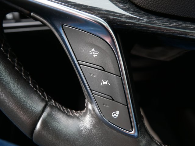 Vehicle image 24 of 33