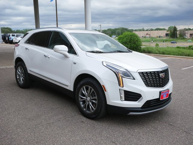 Vehicle image 2 of 33