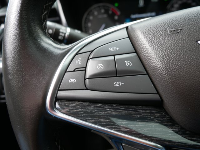 Vehicle image 23 of 33