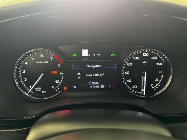 Vehicle image 24 of 30