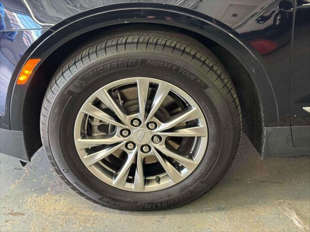 Vehicle image 9 of 30