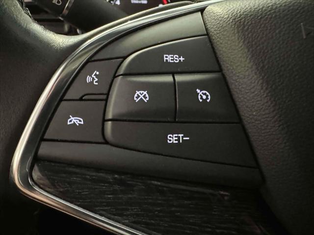 Vehicle image 20 of 30