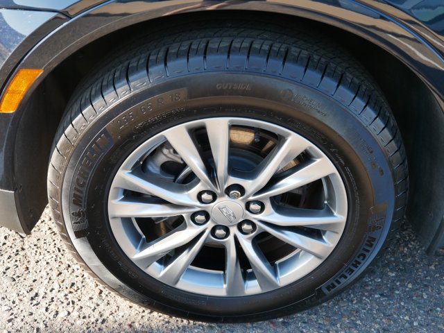 Vehicle image 8 of 27