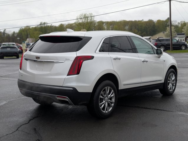 Vehicle image 4 of 45