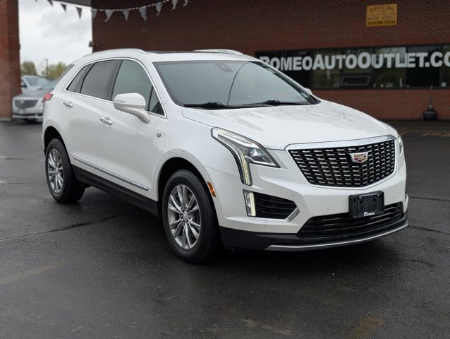 Vehicle image 2 of 45