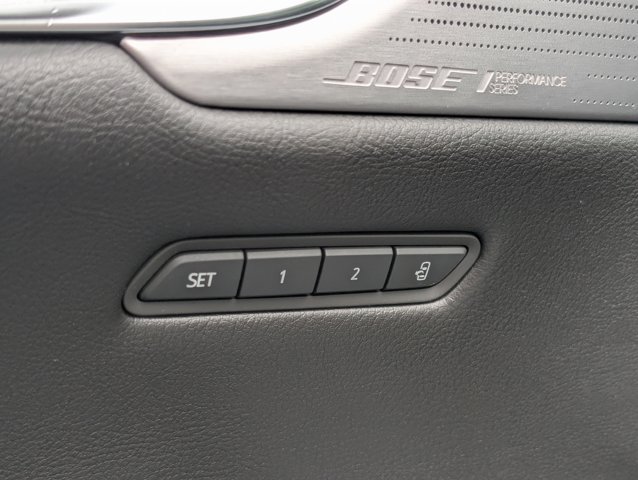 Vehicle image 29 of 45