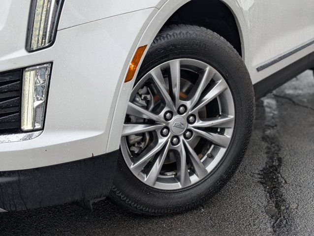 Vehicle image 13 of 45
