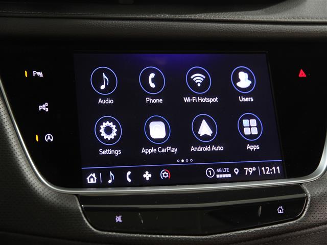 Vehicle image 21 of 25