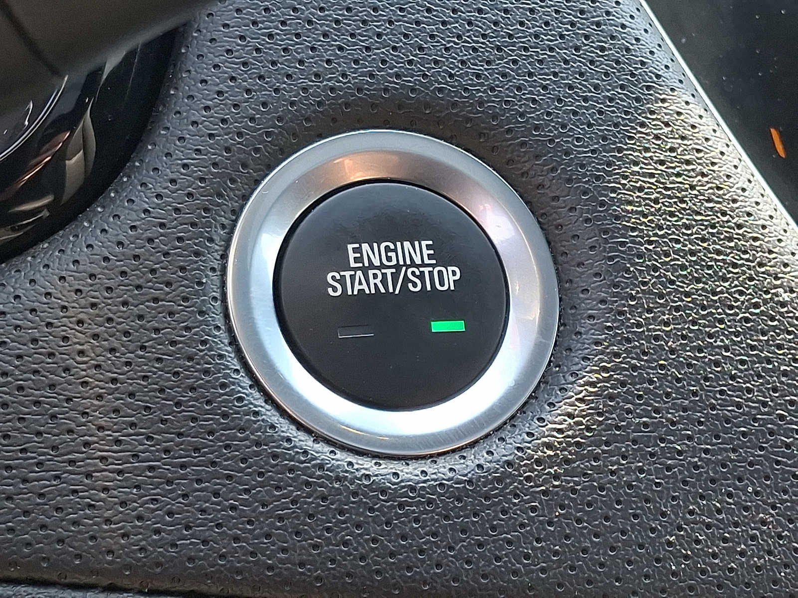 Vehicle image 24 of 30
